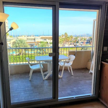 Studio Port D' Hyeres Vue Mer Et Sur Les Iles D'Orアパートメント エクステリア 写真